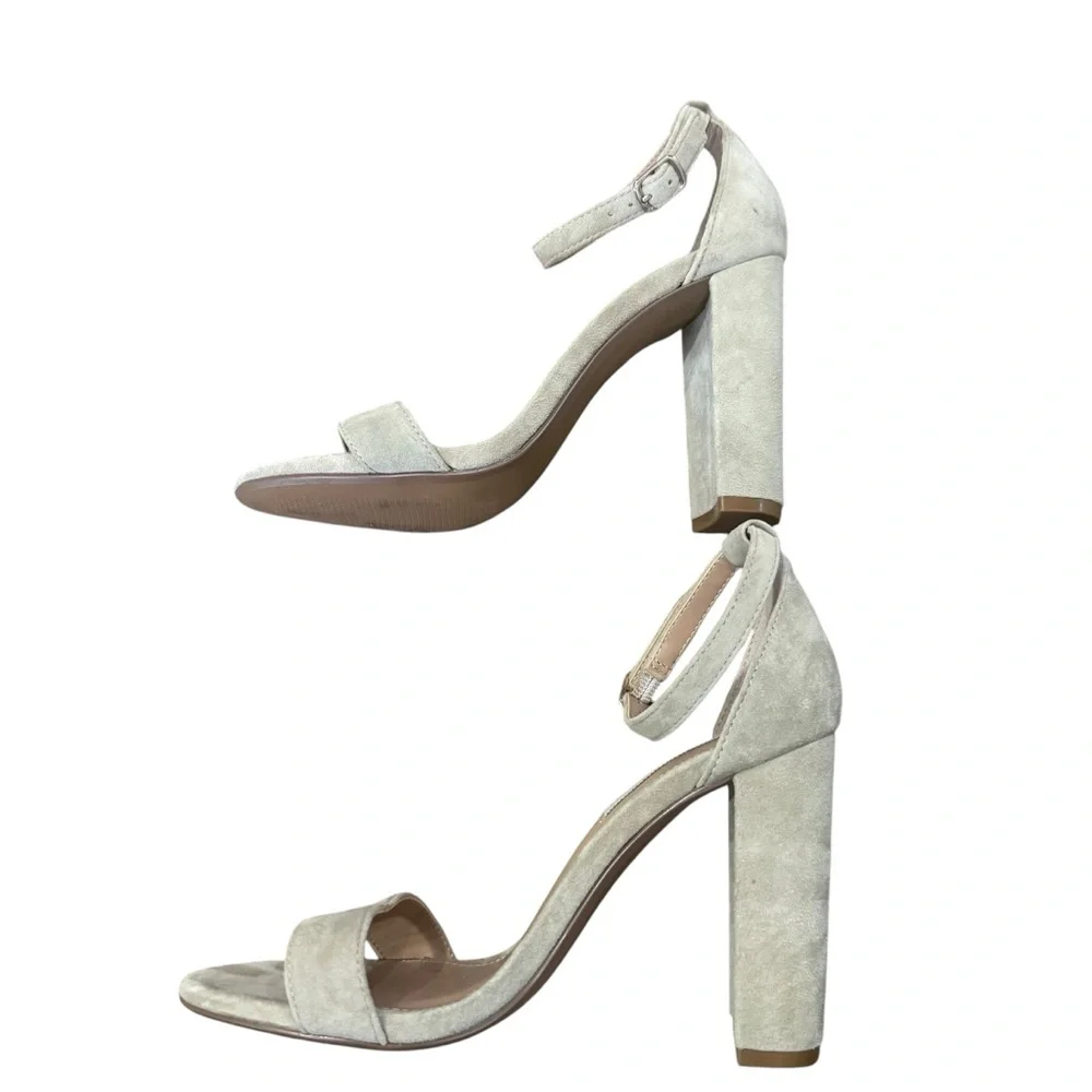 Steve Madden Carrson Sandals / Block Heels Size 7 in Grey/Taupe Suede Leather